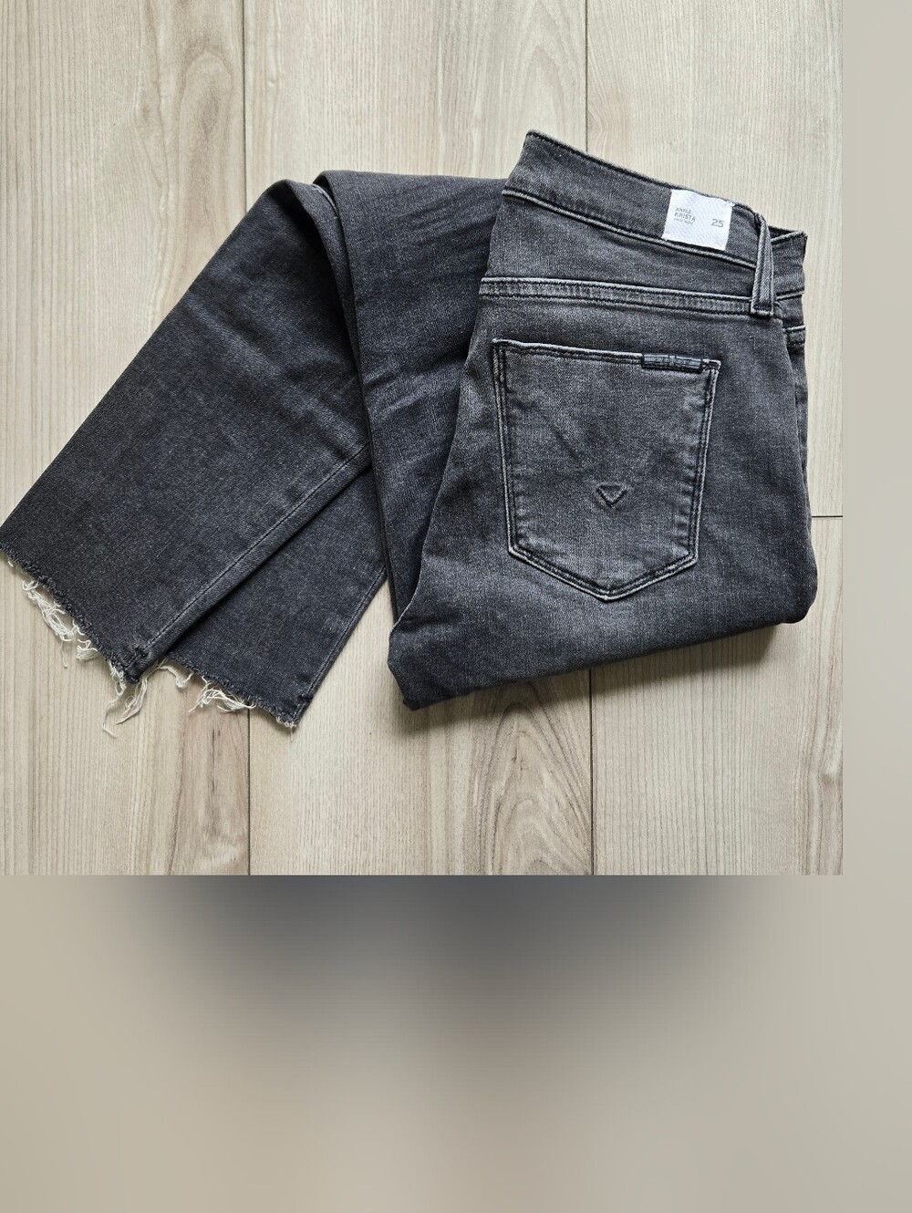 Hudson Krista Super Skinny Ankle Jeans In Faded Black. Size 25 (G7)